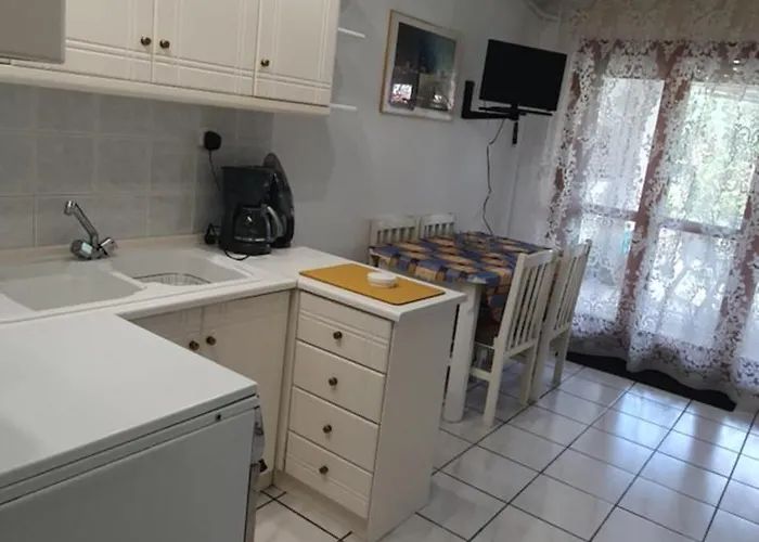 Veta's Sunny Hemera House Дом отдыха *