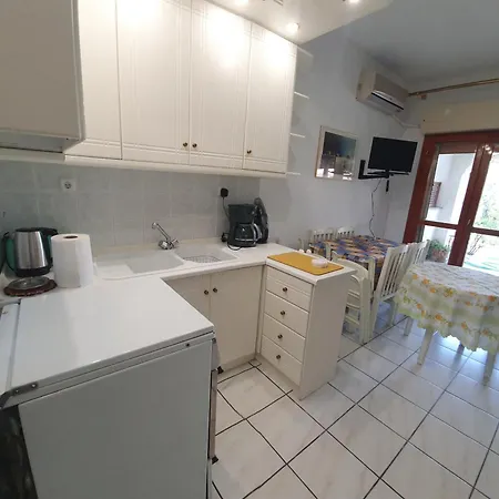 Holiday home Veta's Sunny Hemera House Fourka