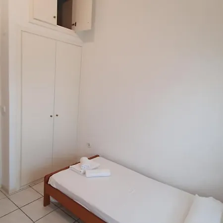 Holiday home Veta's Sunny Hemera House Fourka