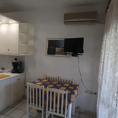 Holiday home Veta's Sunny Hemera House