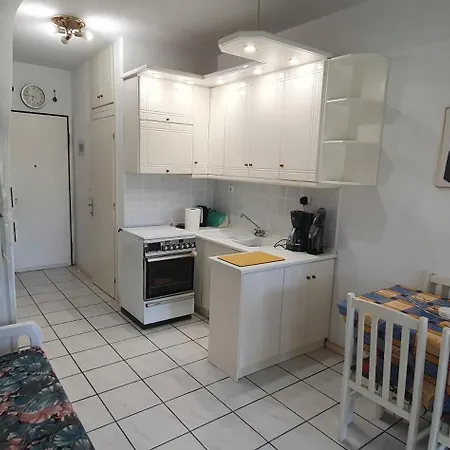 Veta's Sunny Hemera House *