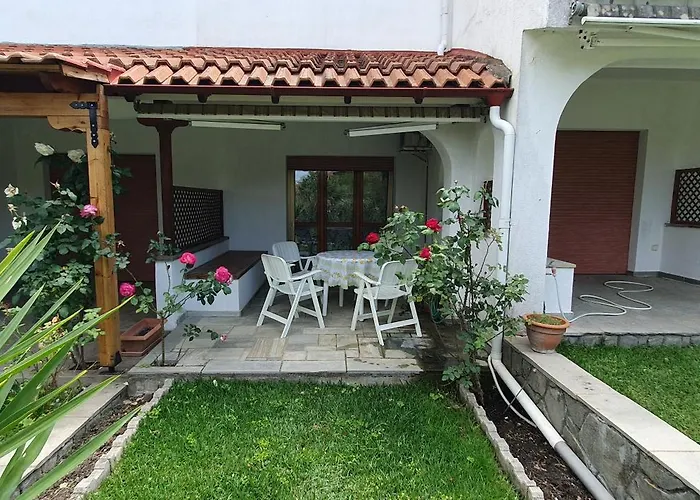 Veta's Sunny Hemera House Дом отдыха *